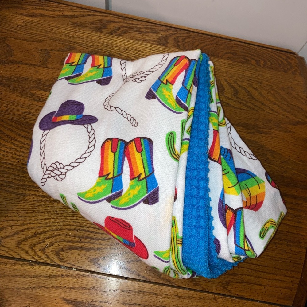 Kitchen Towel Set - 3, Rainbow Cow Girl - NWT - Picture 2 of 3